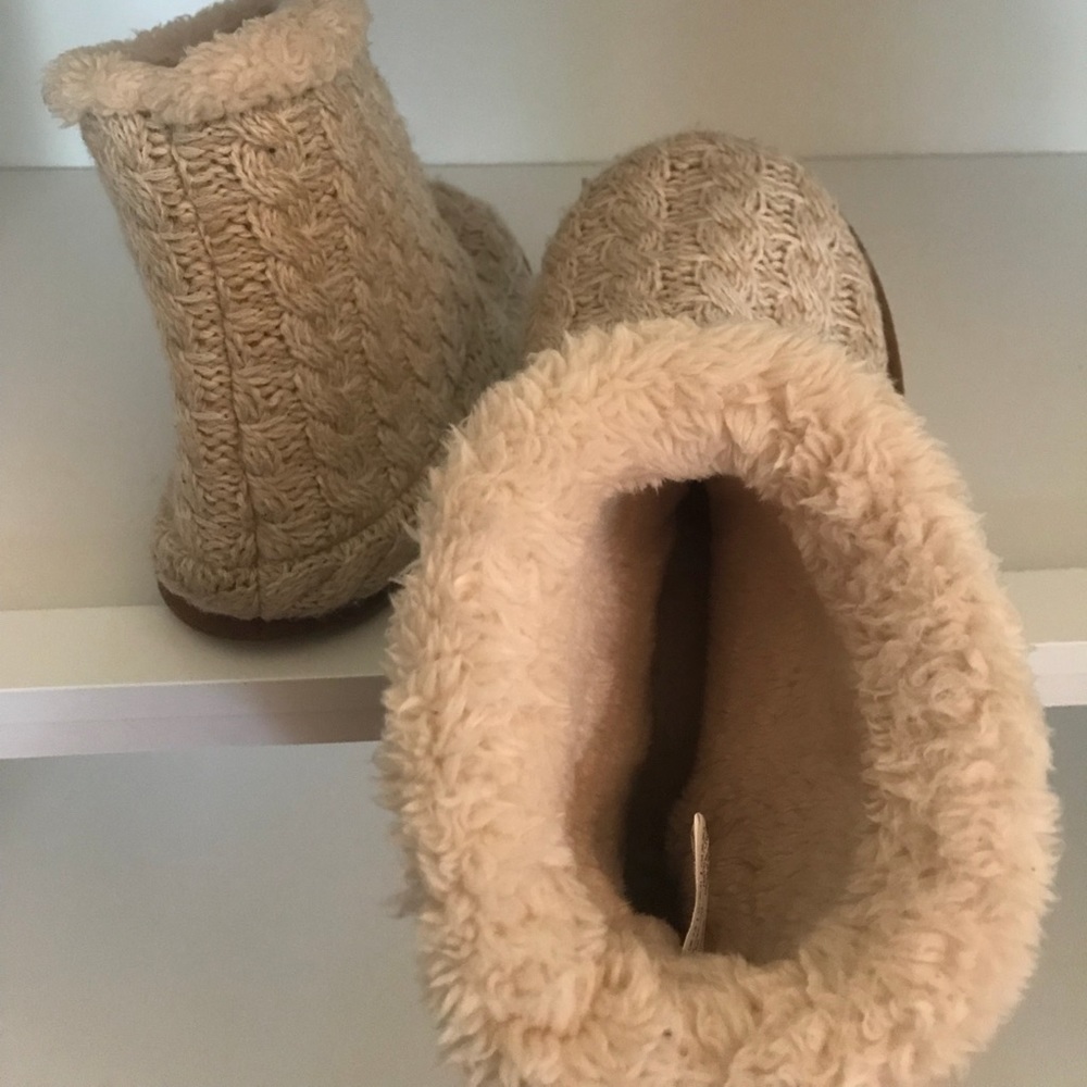 Slippers from Target - Picture 3 of 4